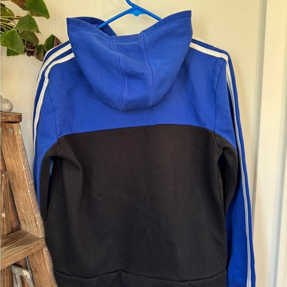 ✨ Adidas Kids Hoodie L (14/16) Blue Black Colorblock Sweatshirt 👟🤍 - Picture 3 of 6